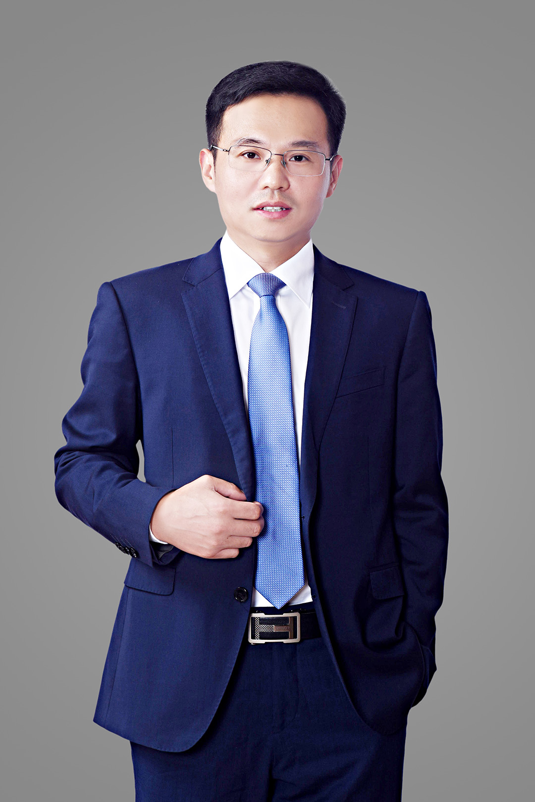 王弘力.jpg